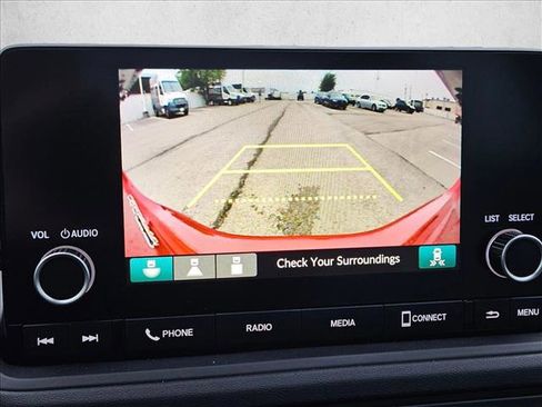 Used 2025 Honda Accord SE image 13