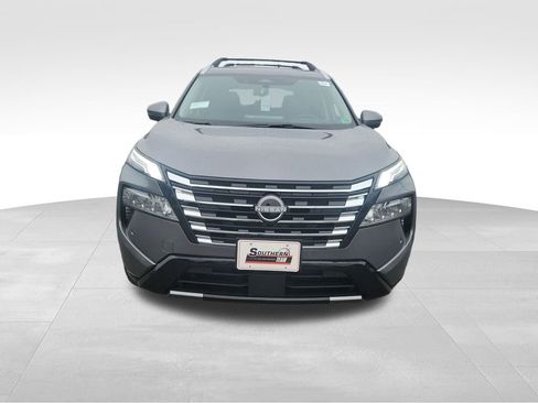 New 2026 Nissan Rogue Platinum image 9