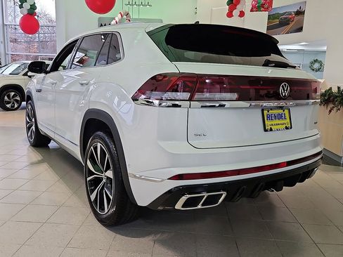 New 2026 Volkswagen Atlas Cross Sport SEL Premium R-Line image 6