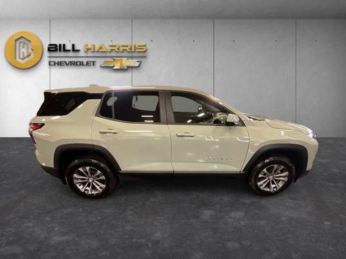 Used 2026 Chevrolet Equinox LT w/ LPO, Floor Liner Package AWD/4WD image 10