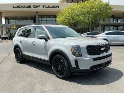Used 2022 Kia Telluride EX w/ EX Premium Package