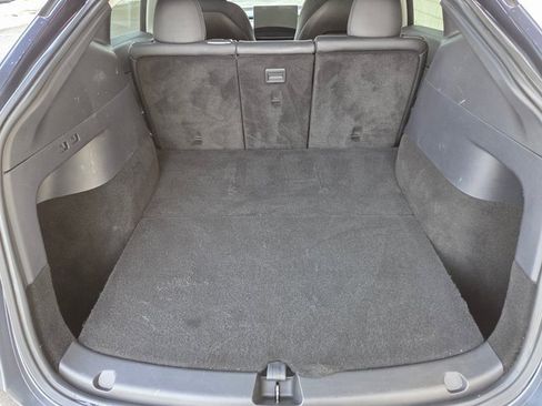 Used 2020 Tesla Model Y Long Range image 36