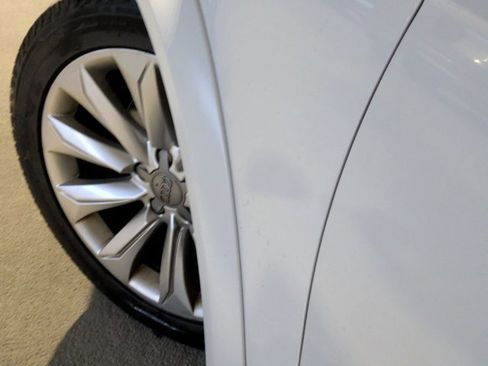 Used 2016 Audi A4 Premium Plus w/ Technology Package image 10