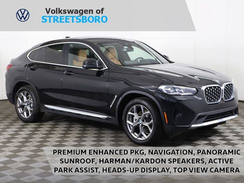 Used 2024 BMW X4 xDrive30i AWD/4WD image 1
