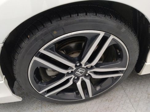 Used 2016 Honda Accord Touring image 31