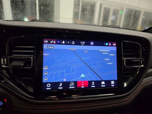 Used 2025 Dodge Durango GT RWD image 22
