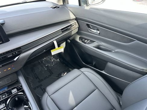 New 2026 Nissan Murano SV AWD/4WD image 19