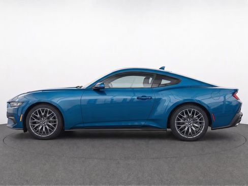Used 2026 Ford Mustang Premium RWD image 6