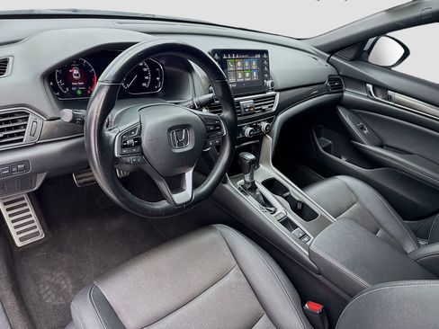 Used 2019 Honda Accord Sport image 7