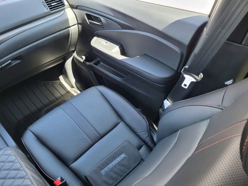 Used 2025 Honda Ridgeline TrailSport image 15