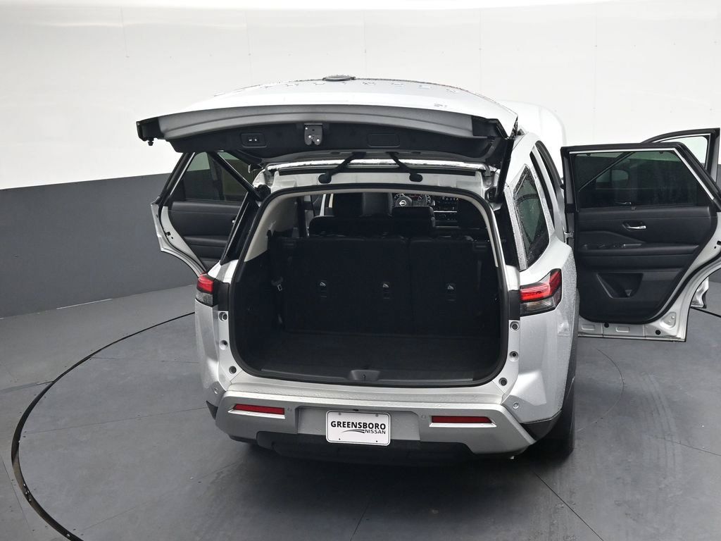 Certified 2025 Nissan Pathfinder SL FWD image 49