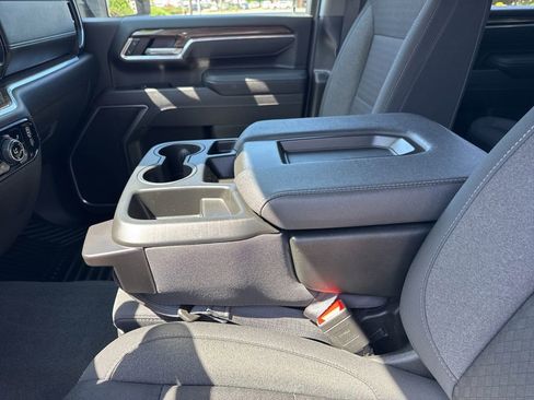 Used 2025 Chevrolet Silverado 2500 LT w/ Convenience Package AWD/4WD image 31