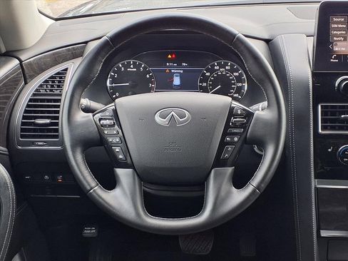 Used 2024 INFINITI QX80 Luxe image 16