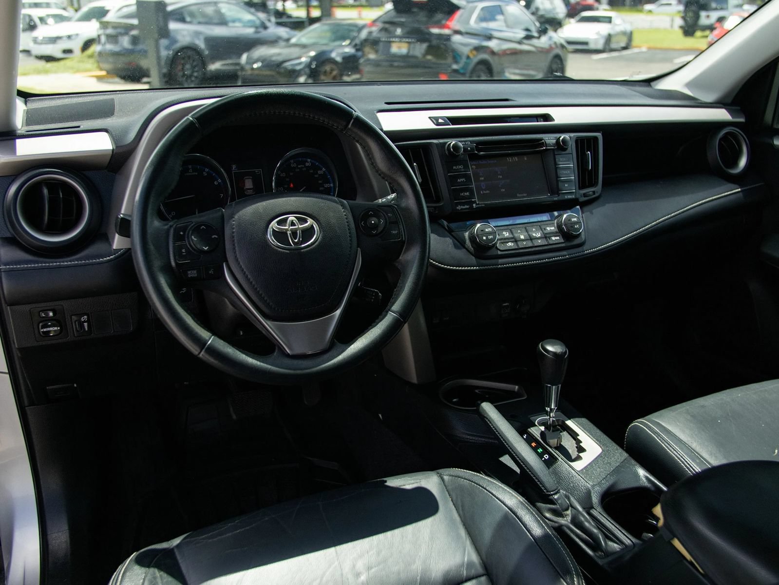 Used 2016 Toyota RAV4 XLE FWD image 13