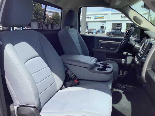 Used 2019 RAM 1500 Classic SLT AWD/4WD image 26
