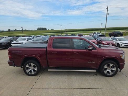 Used 2021 RAM 1500 Laramie w/ Sport Appearance Package AWD/4WD image 9