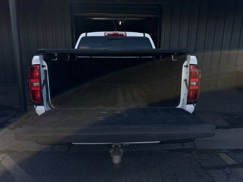 Used 2018 Chevrolet Colorado Z71 image 16