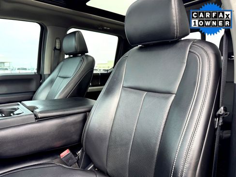 Used 2021 Ford F250 Lariat w/ Lariat Value Package image 13