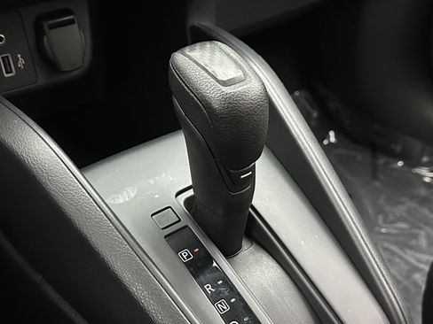 Used 2025 Nissan Versa S image 16