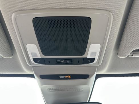 New 2026 Honda HR-V LX image 25