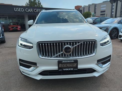 Used 2023 Volvo XC90 B6 Ultimate w/ Protection Package Premier AWD/4WD image 2