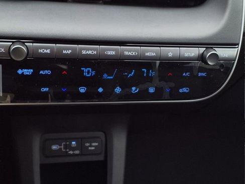 New 2026 Hyundai Ioniq 5 SEL image 19