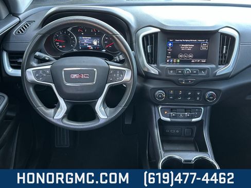 Used 2024 GMC Terrain SLE FWD image 16