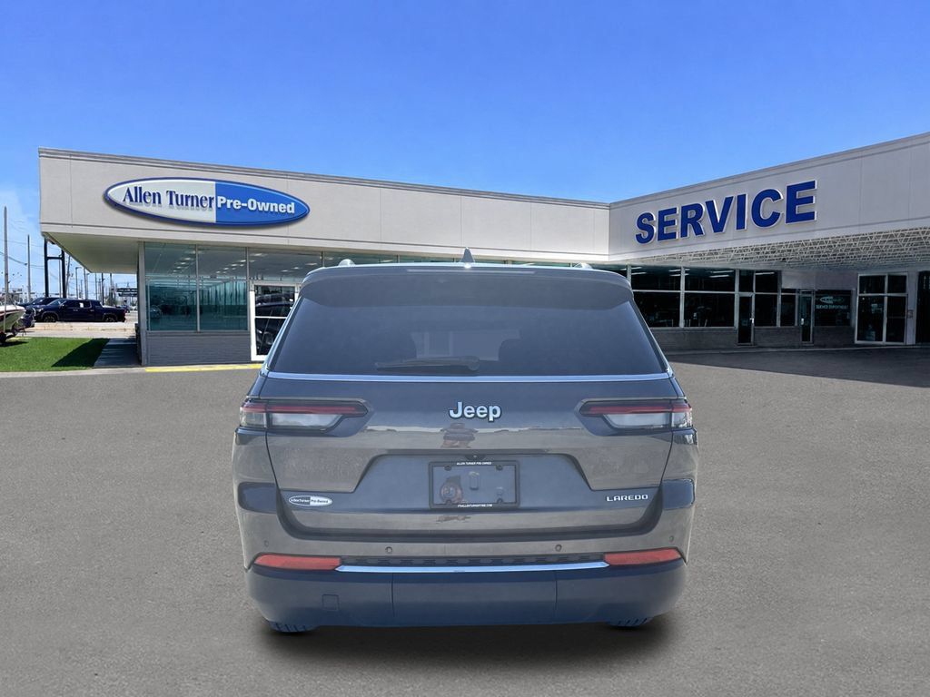 Used 2025 Jeep Grand Cherokee L Laredo RWD image 7
