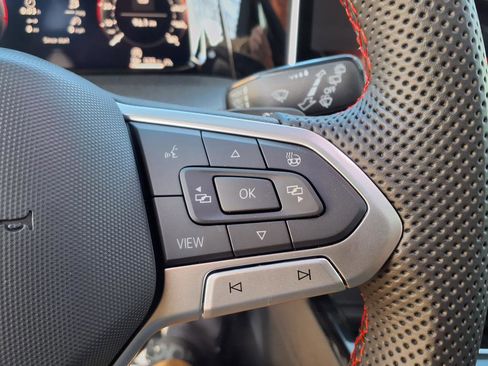 New 2026 Volkswagen GTI SE FWD image 25