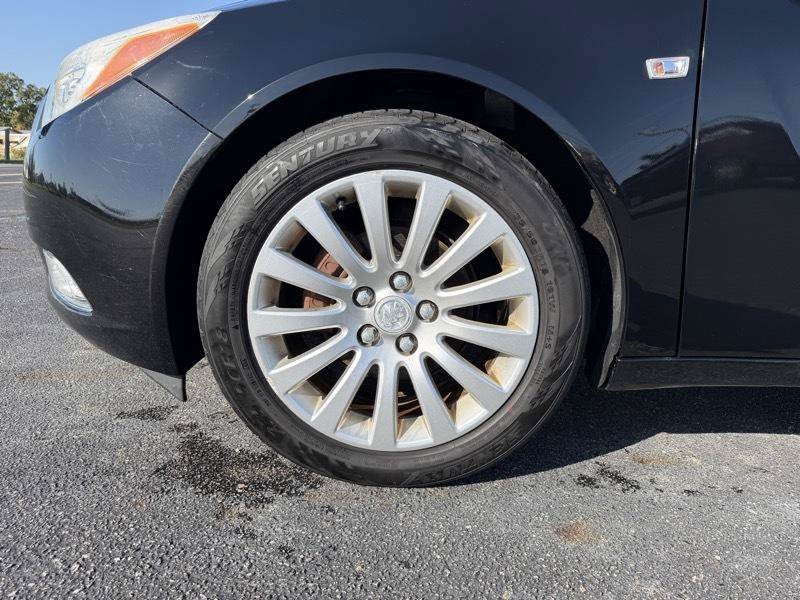 Used 2011 Buick Regal CXL FWD image 28