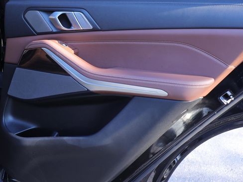 Used 2021 BMW X5 sDrive40i w/ Premium Package image 21