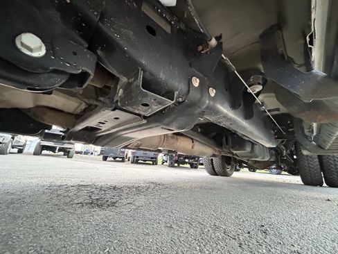 Used 2019 Ford F350 XL w/ Power Equipment Group image 28