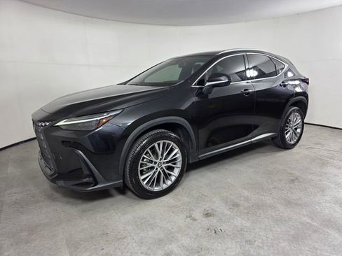 Used 2023 Lexus NX 350 AWD w/ Vision Package image 9