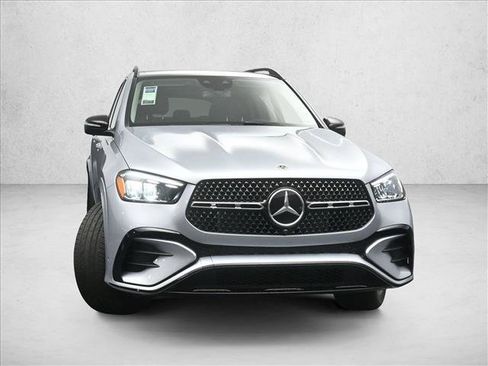 Used 2026 Mercedes-Benz GLE 450 4MATIC image 3