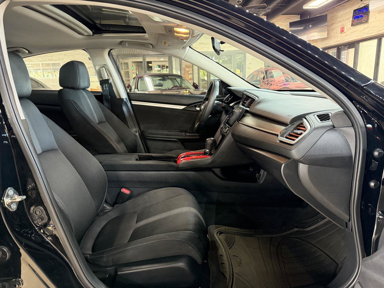 Used 2016 Honda Civic EX-T image 10