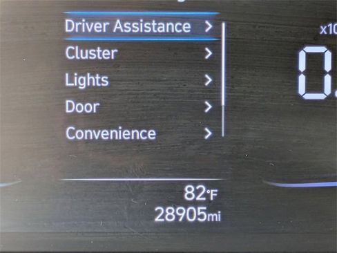 Used 2024 Hyundai Venue SEL image 13