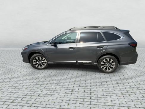 Used 2024 Subaru Outback Limited AWD/4WD image 5