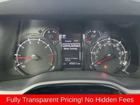 Used 2023 Toyota 4Runner SR5 Premium w/ Moonroof Package AWD/4WD image 37