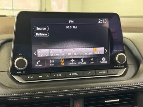 Used 2023 Nissan Rogue SV AWD/4WD image 47