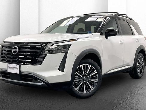 New 2026 Nissan Pathfinder Platinum AWD/4WD image 2