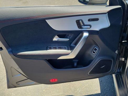 Used 2025 Mercedes-Benz CLA 35 AMG 4MATIC image 23