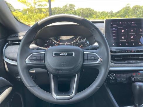 Certified 2024 Jeep Compass Latitude AWD/4WD image 61
