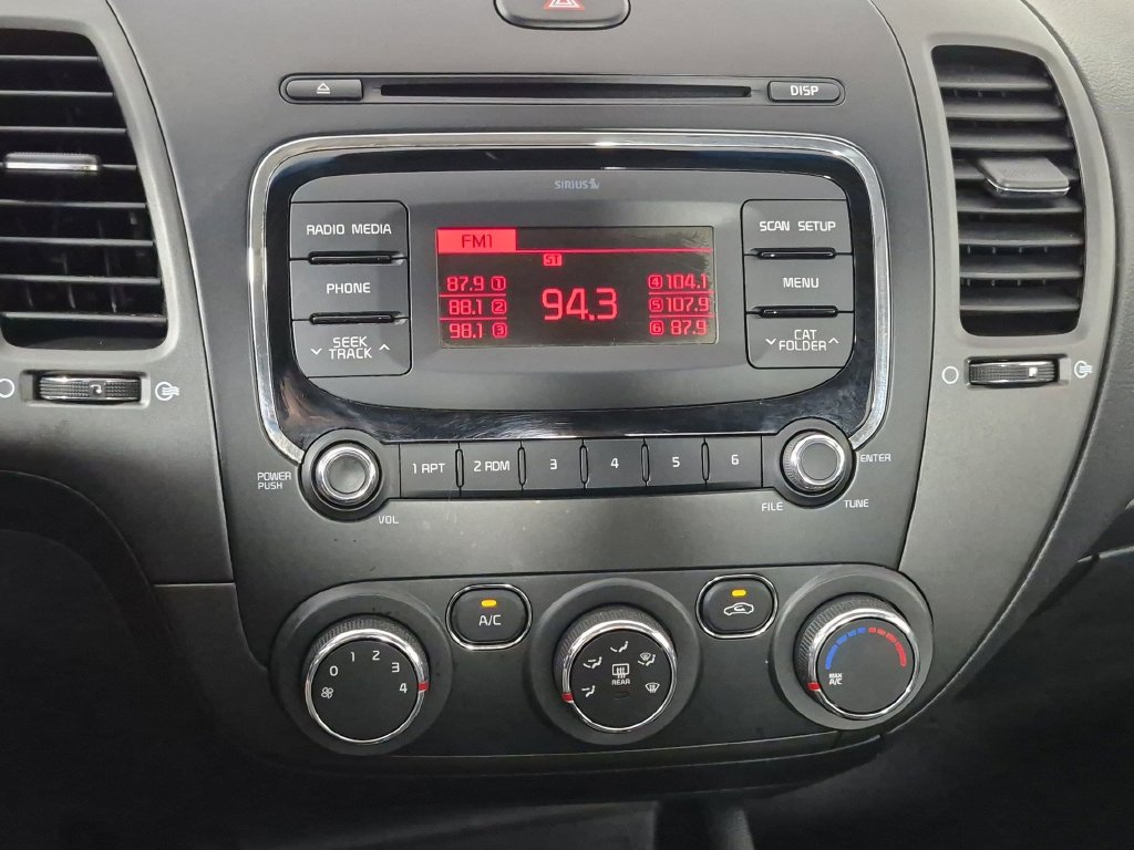 Used 2018 Kia Forte LX FWD image 23