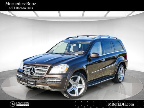 Used 2012 Mercedes-Benz GL 550 4MATIC image 1