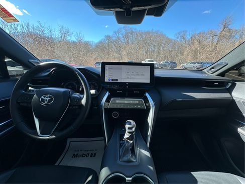 Used 2023 Toyota Venza Limited AWD/4WD image 27