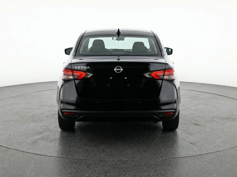 Used 2025 Nissan Versa SV FWD image 7