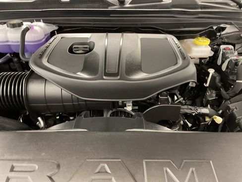 New 2026 RAM 1500 Express image 17