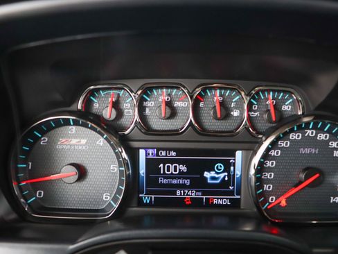 Used 2018 Chevrolet Silverado 1500 LT w/ All Star Edition image 15