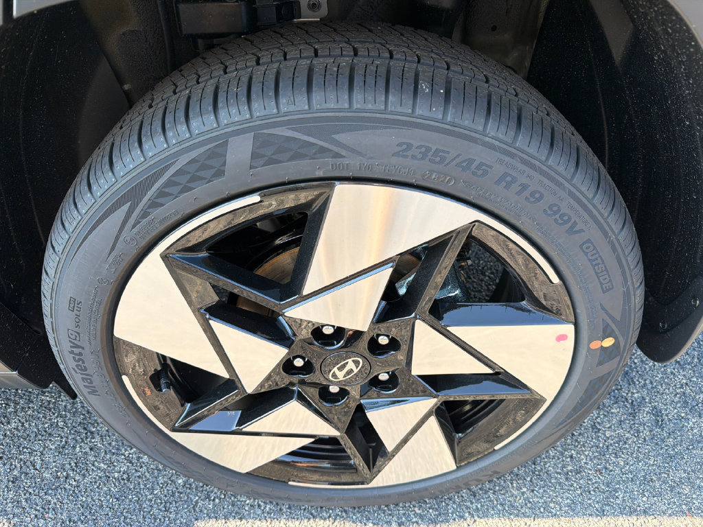New 2027 Hyundai Kona Limited FWD image 20