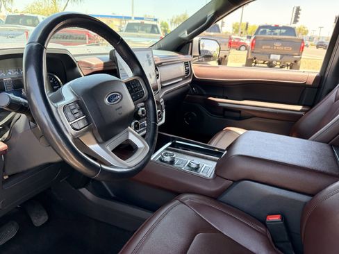 Certified 2022 Ford Expedition Limited AWD/4WD image 17